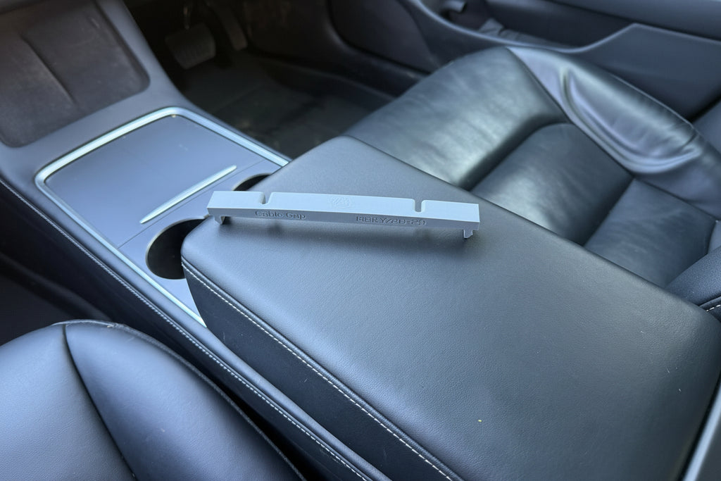 Cable Gap - Tesla Model 3&Y 20/23